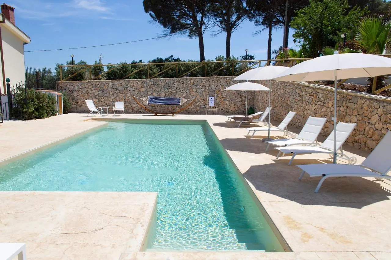 Feudo Giglio Country Charme Villa Calatafimi 0*,