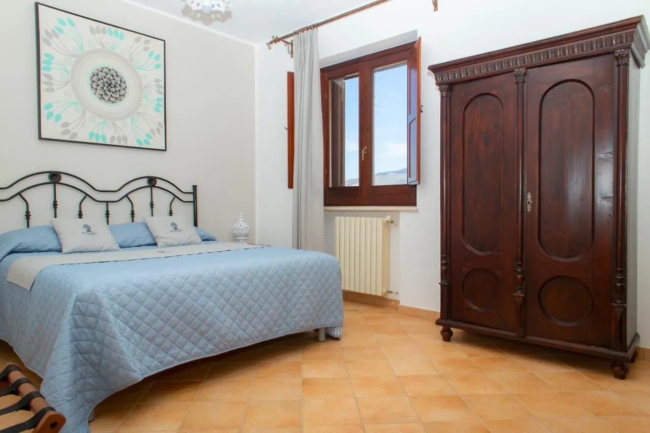 Feudo Giglio Country Charme Villa Calatafimi 0*,