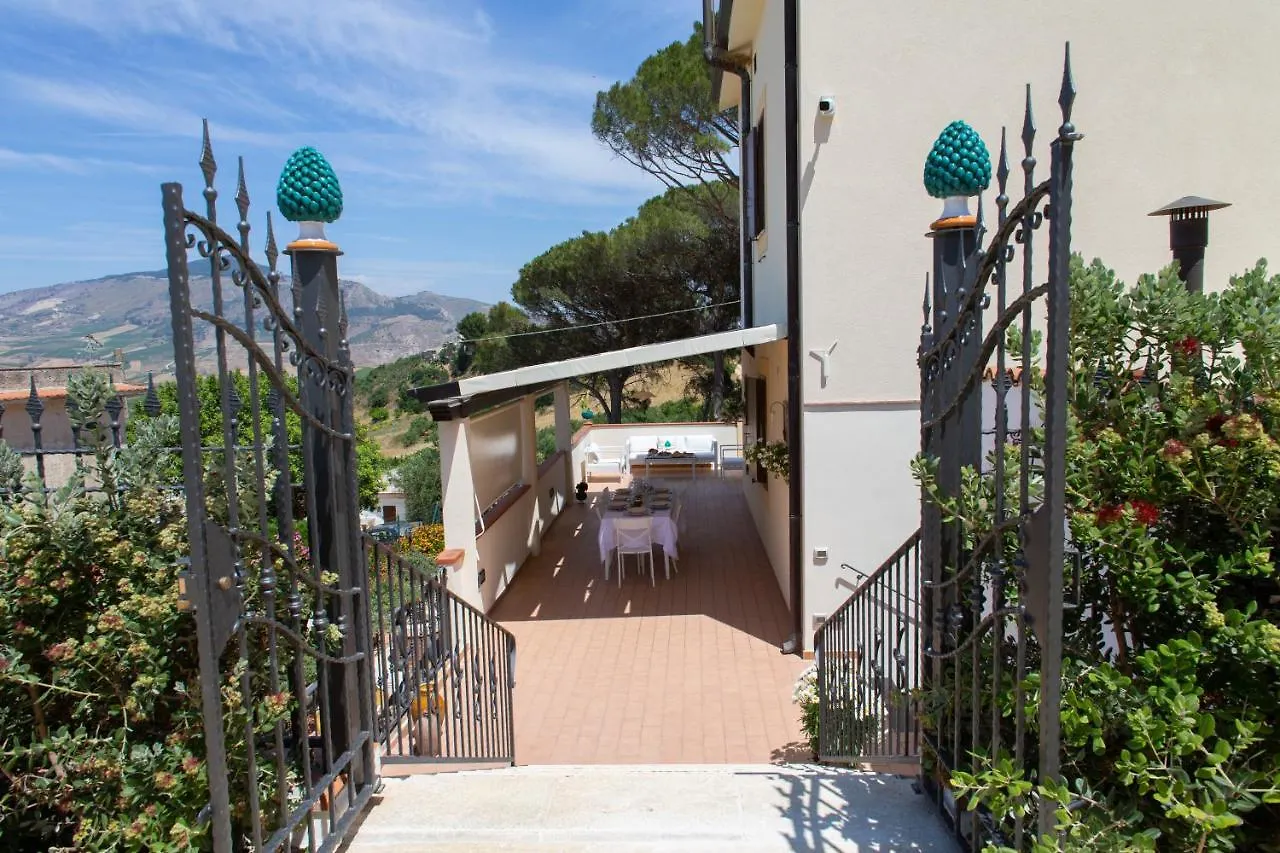 Tatil Evi Feudo Giglio Country Charme Villa Calatafimi
